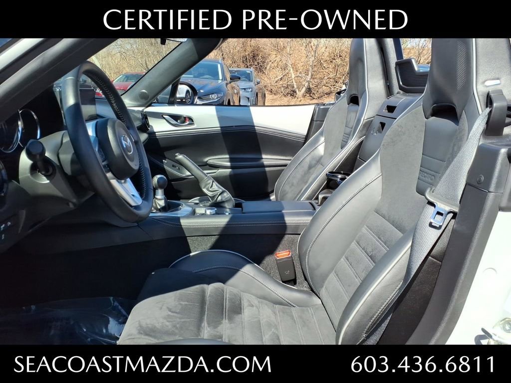 Certified 2025 MAZDA MX-5 Miata Club w/ Brembo/BBS Recaro Package RWD image 5