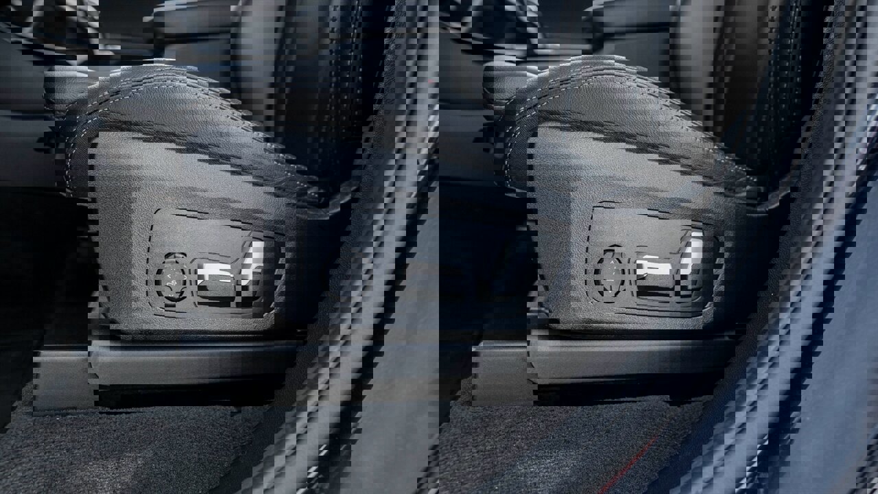 Used 2023 BMW X3 xDrive30i w/ Premium Package image 21