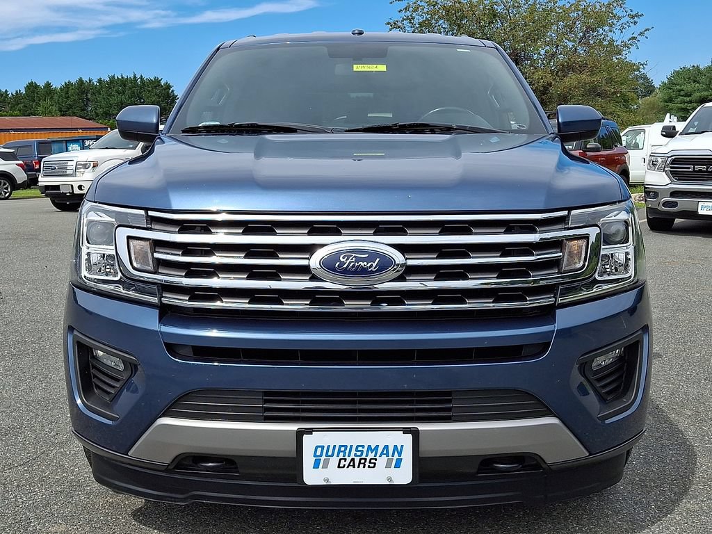 Used 2018 Ford Expedition Max XLT AWD/4WD image 2