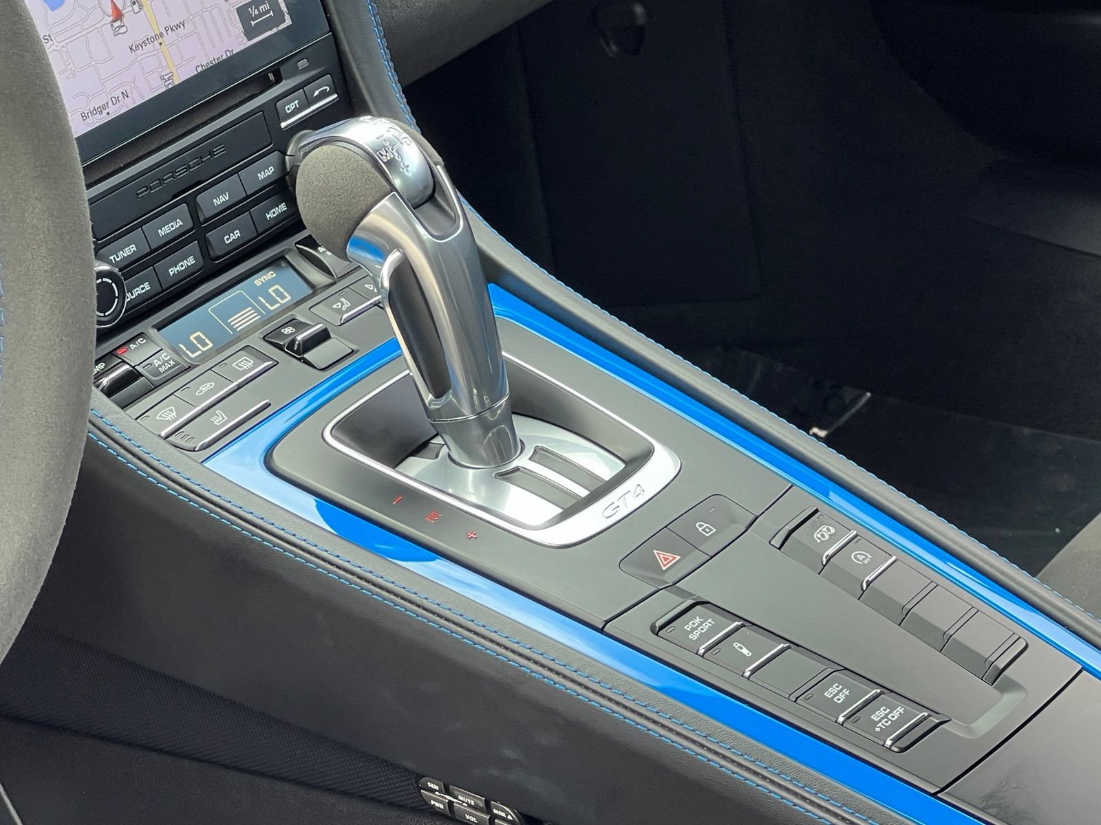 Used 2023 Porsche 718 Cayman GT4 RWD image 37