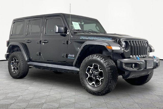 Used 2023 Jeep Wrangler Unlimited Rubicon 4xe w/ Cold Weather Group AWD/4WD image 3