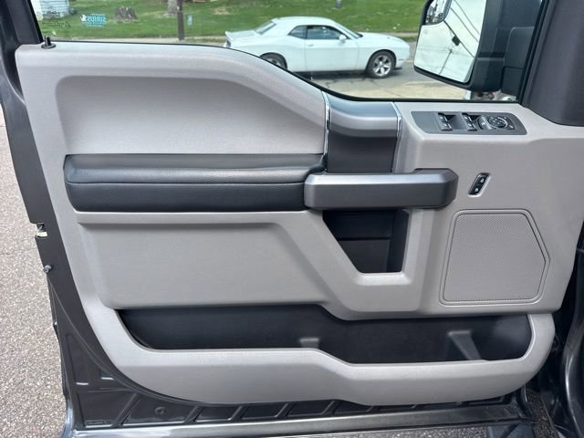 Used 2016 Ford F150 XLT w/ Equipment Group 301A Mid image 16