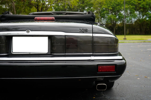 Used 1994 Jaguar XJS 4.0 Convertible image 92