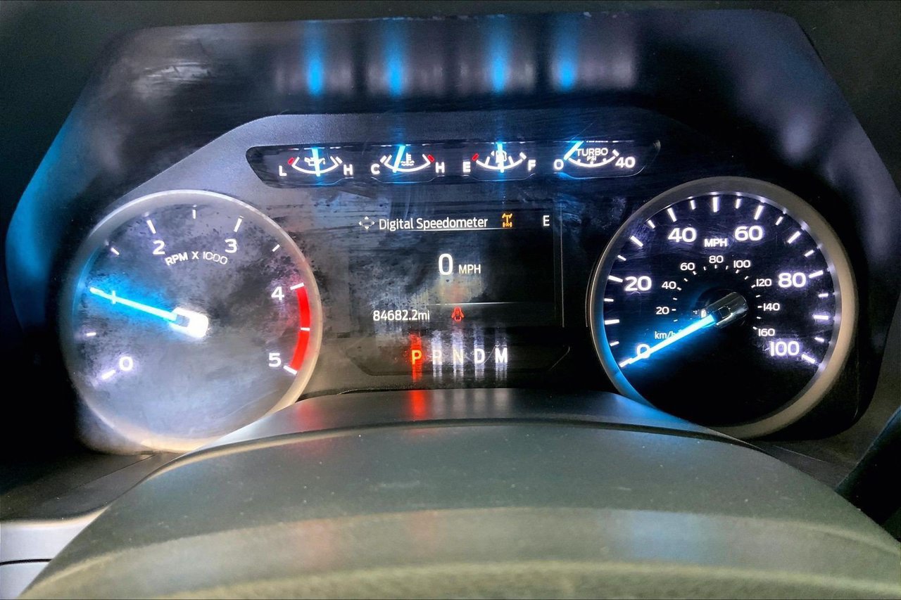 Used 2022 Ford F250 XLT w/ XLT Value Package AWD/4WD image 23