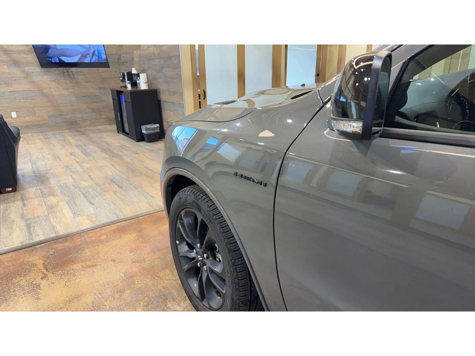 Used 2025 Dodge Durango R/T w/ Blacktop Package image 8