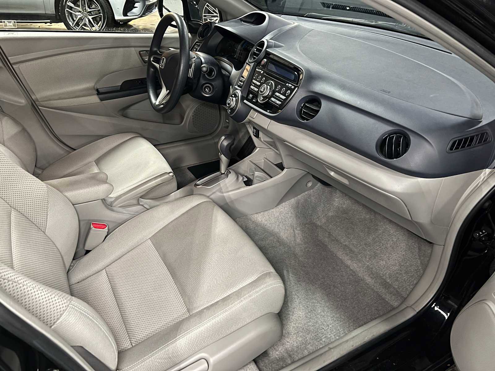 Used 2010 Honda Insight EX image 11