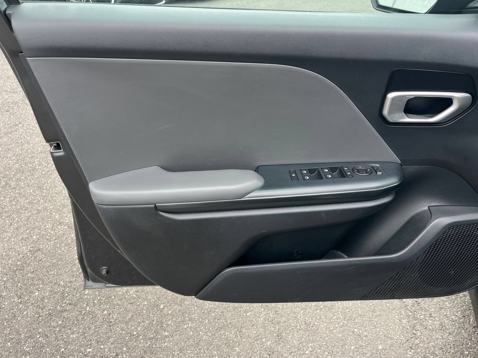 Used 2025 Kia K4 FWD image 18