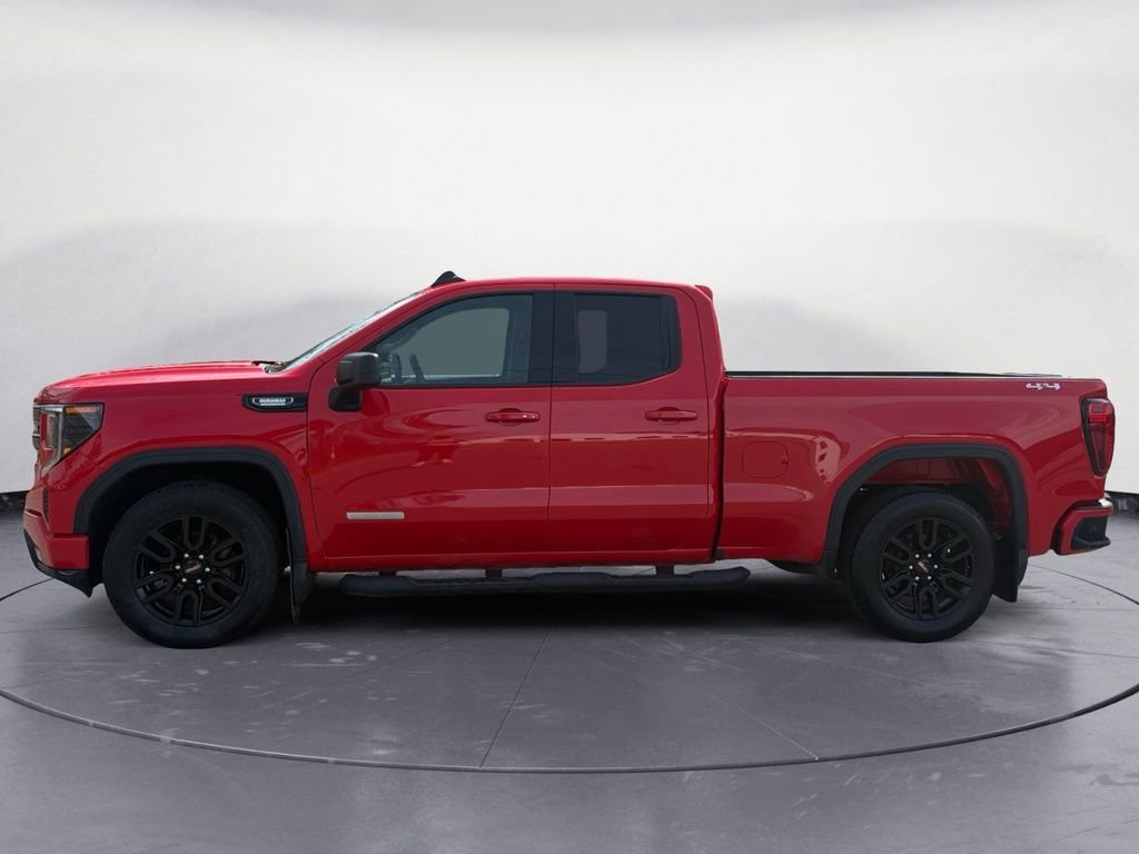 Used 2022 GMC Sierra 1500 Elevation image 2
