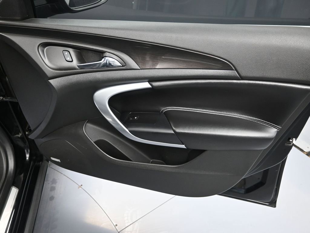 Used 2016 Buick Regal Premium w/ Driver Confidence Package #1 image 36