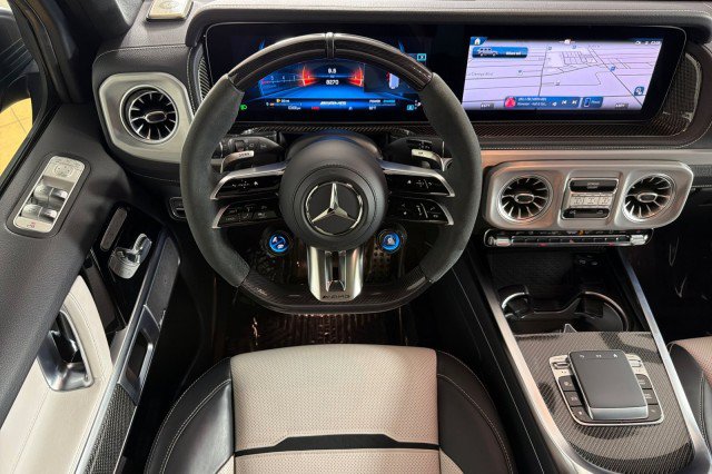 Used 2025 Mercedes-Benz G 63 AMG 4MATIC image 13