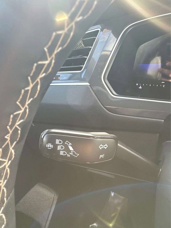 Used 2024 Volkswagen Tiguan S image 27