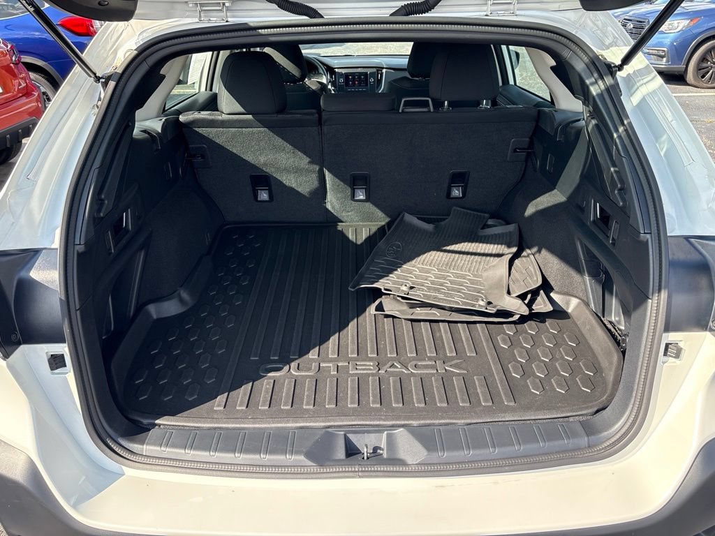 Certified 2024 Subaru Outback AWD/4WD image 16