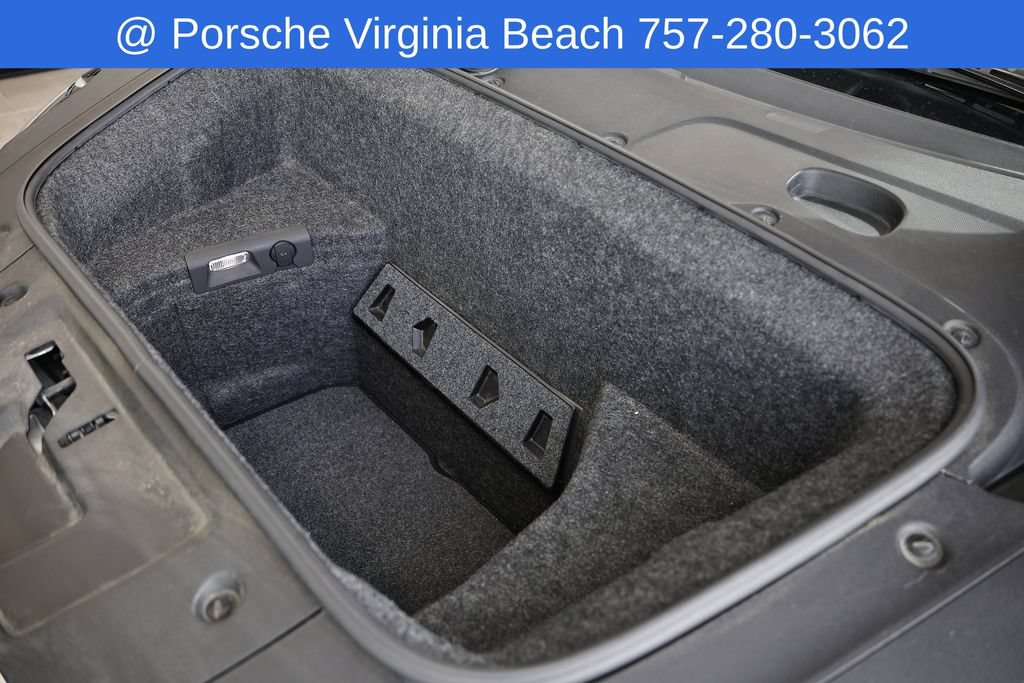 Used 2011 Audi R8 V10 AWD/4WD image 31