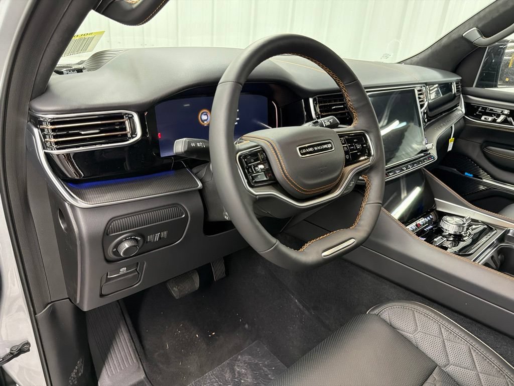 New 2026 Jeep Grand Wagoneer L Summit AWD/4WD image 19