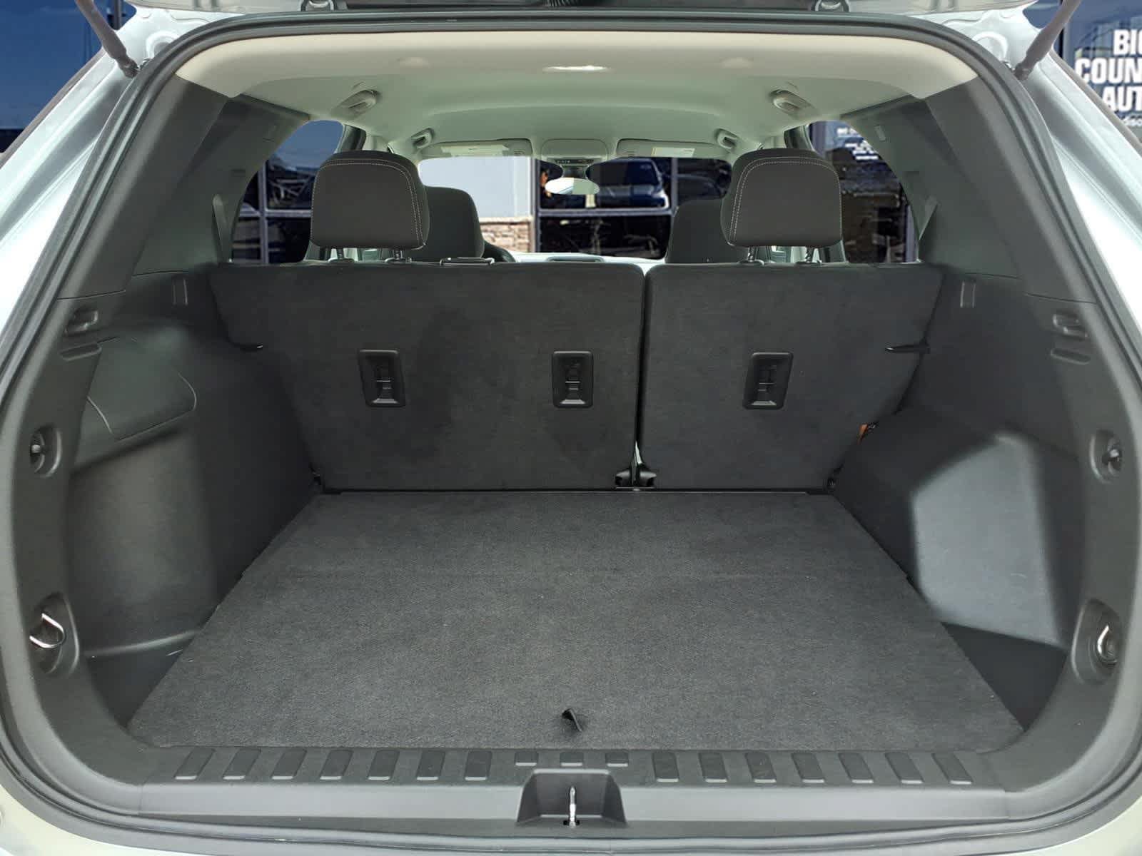 Used 2023 Chevrolet Equinox LS AWD/4WD image 7