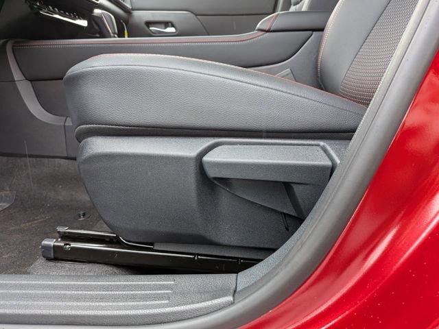 New 2026 Nissan Kicks SR w/ Cold Weather Package image 44