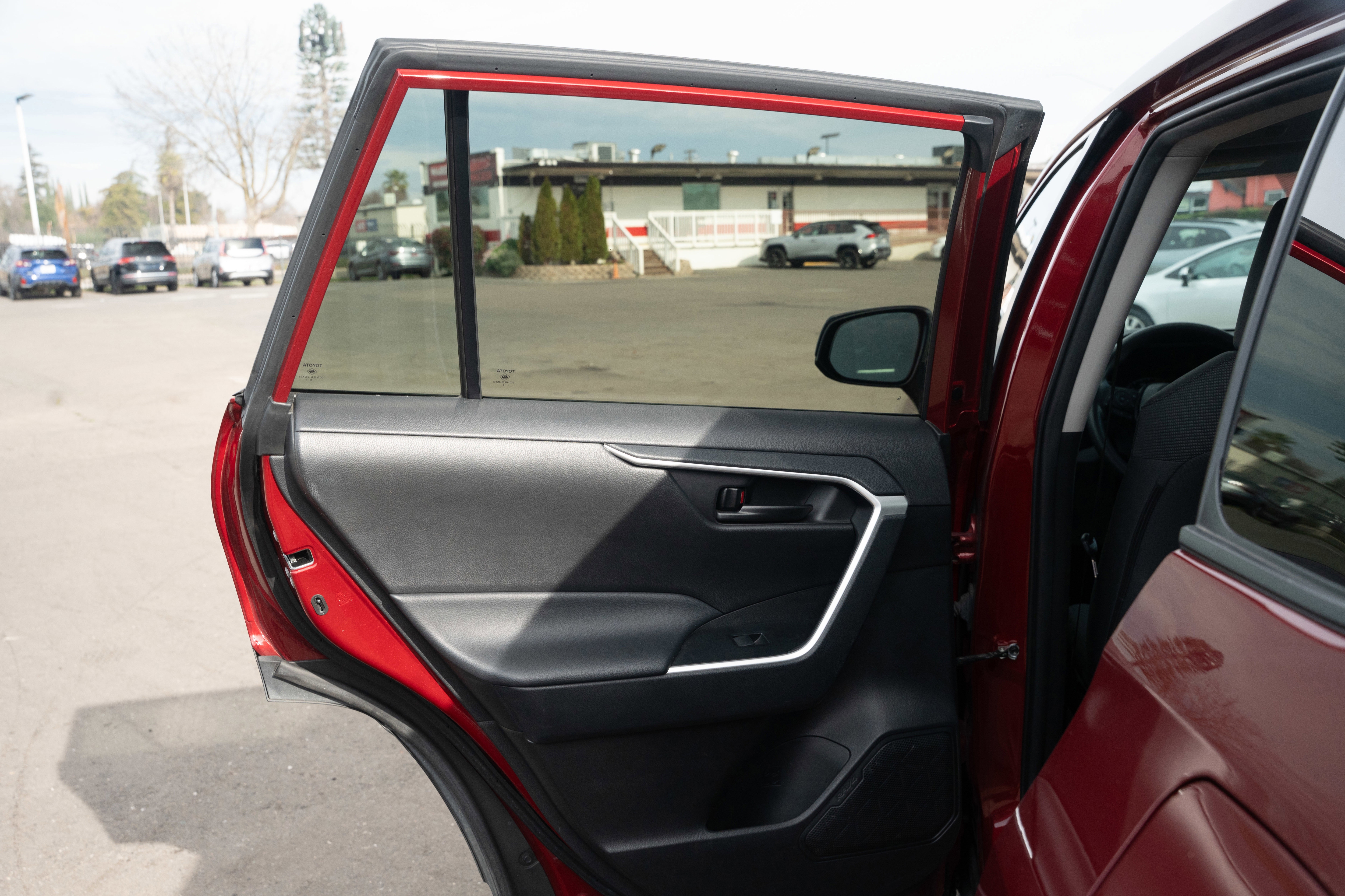 Used 2024 Toyota RAV4 LE image 19