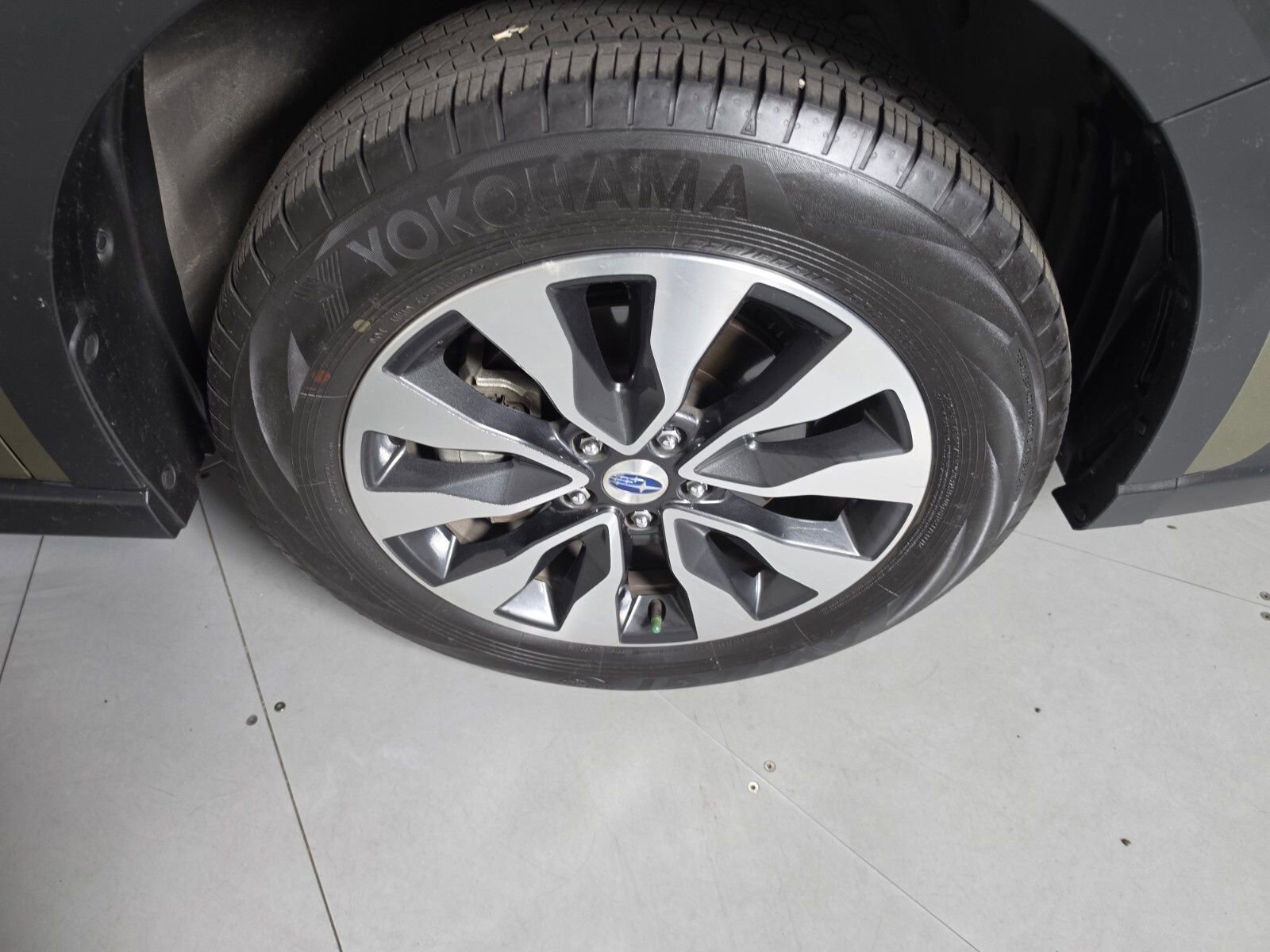 Certified 2023 Subaru Outback Limited image 13