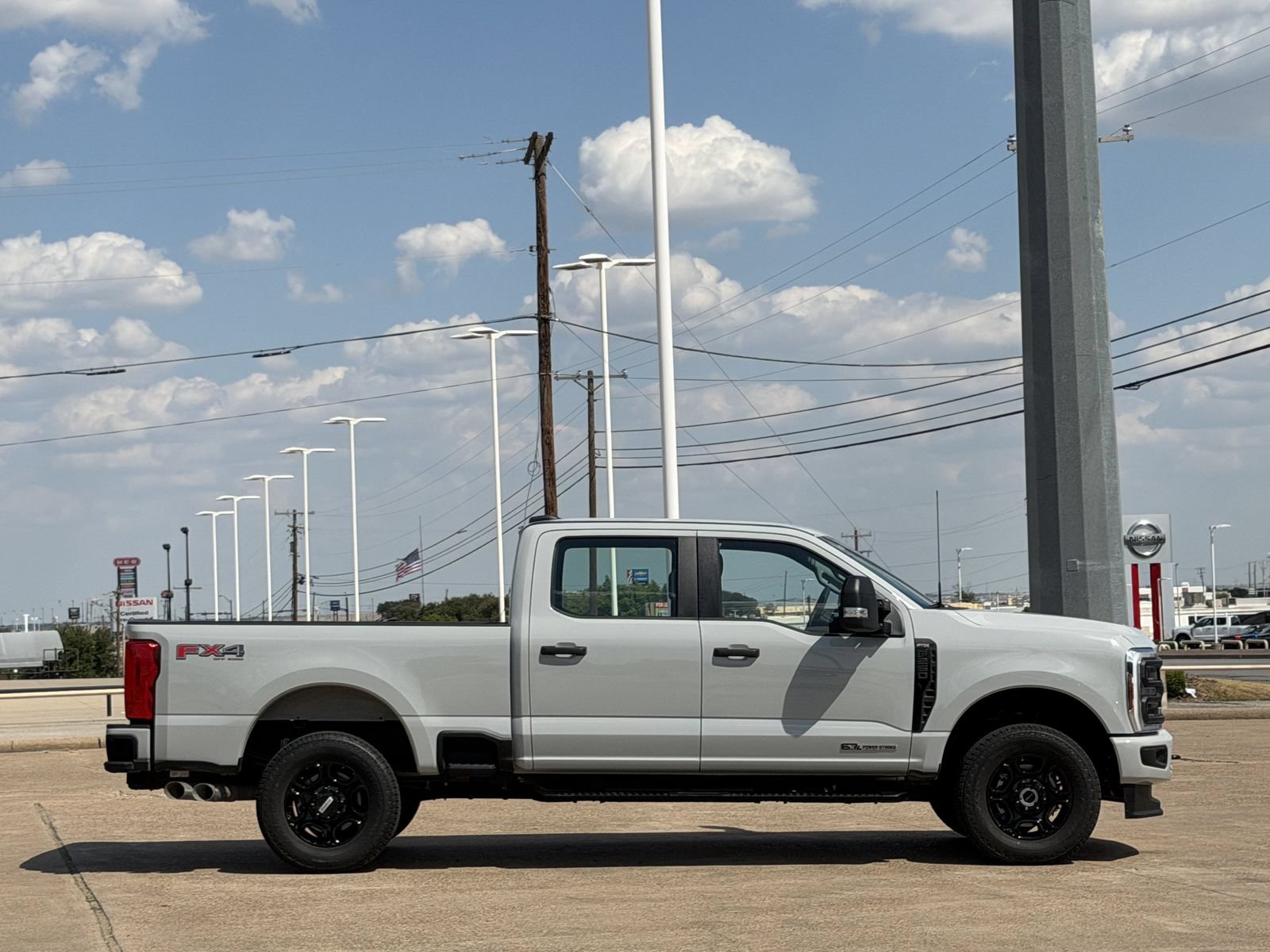 Used 2026 Ford F250 XL w/ STX Appearance Package AWD/4WD image 3