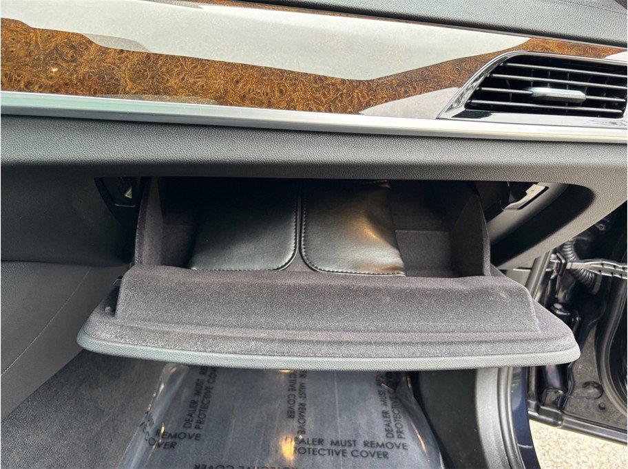 Used 2019 BMW 640i Gran Turismo xDrive w/ M Sport Package image 50