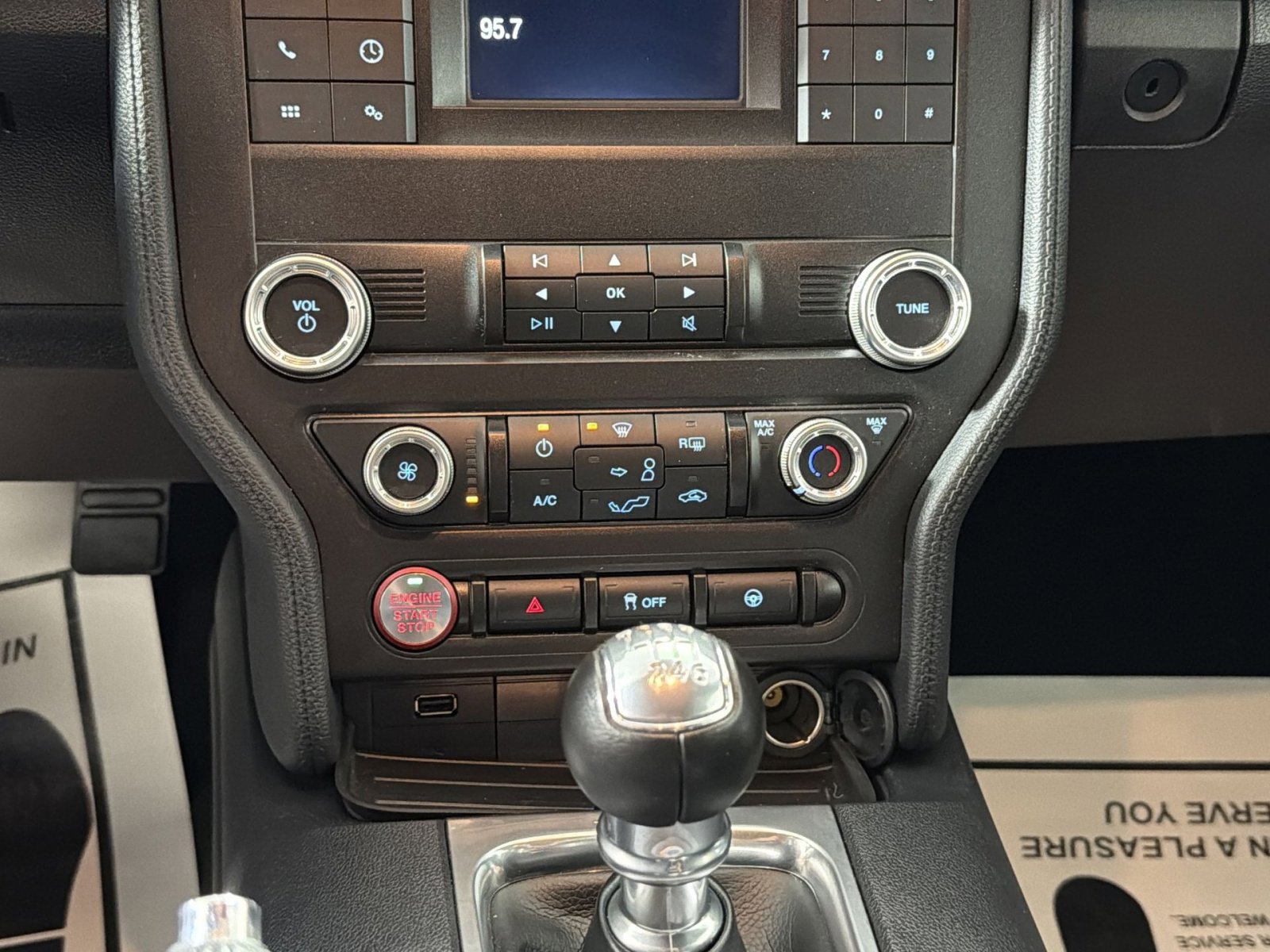 Used 2022 Ford Mustang GT RWD image 20