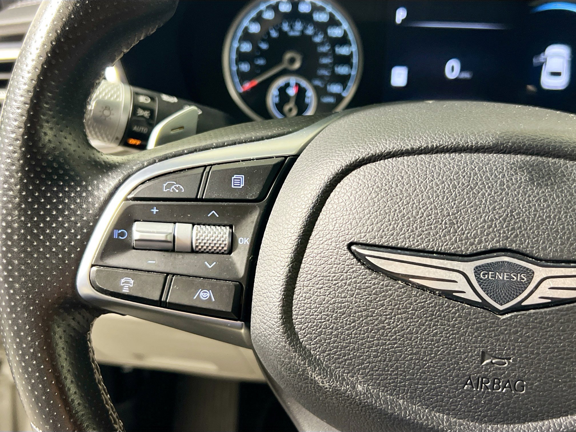 Used 2024 Genesis G70 2.5T AWD/4WD image 18