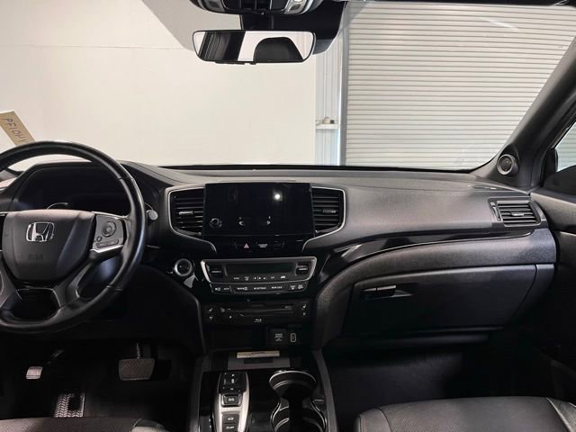 Used 2020 Honda Pilot Black Edition image 20