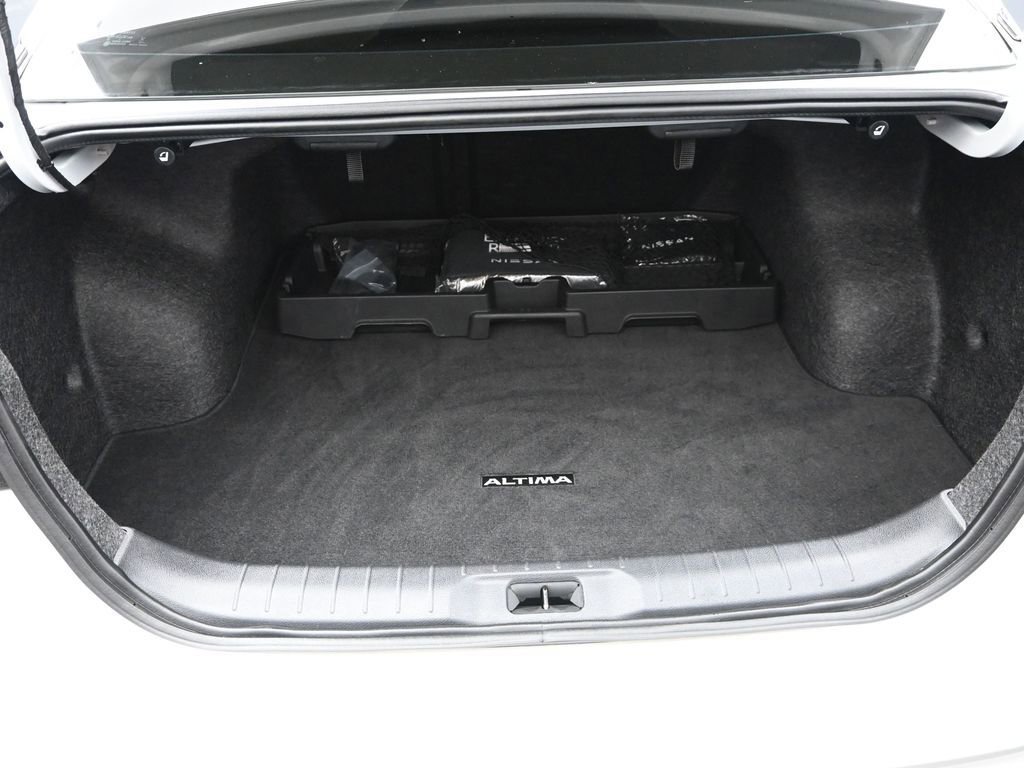 Used 2024 Nissan Altima 2.5 SR w/ SR Premium Package image 33