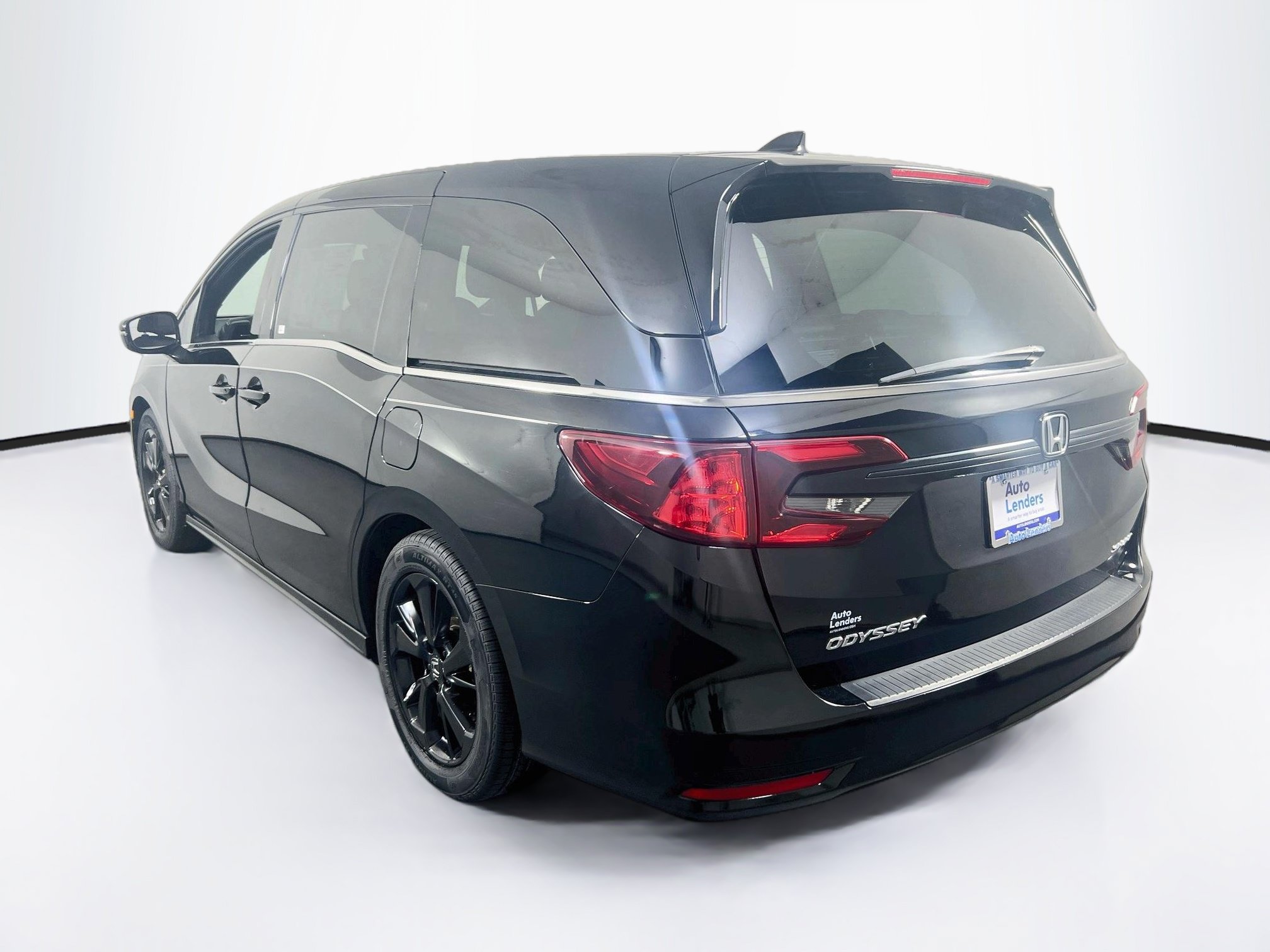 Used 2023 Honda Odyssey Sport image 7