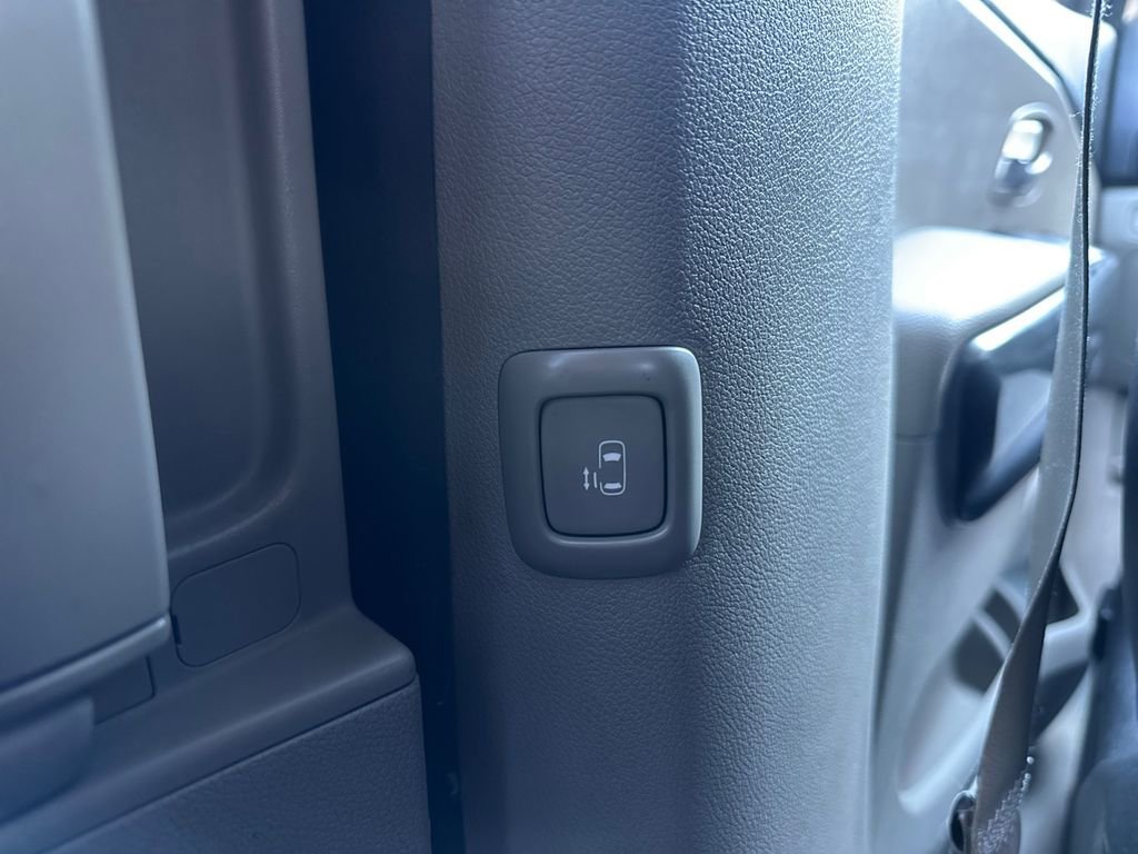 Used 2019 Kia Sedona EX image 35