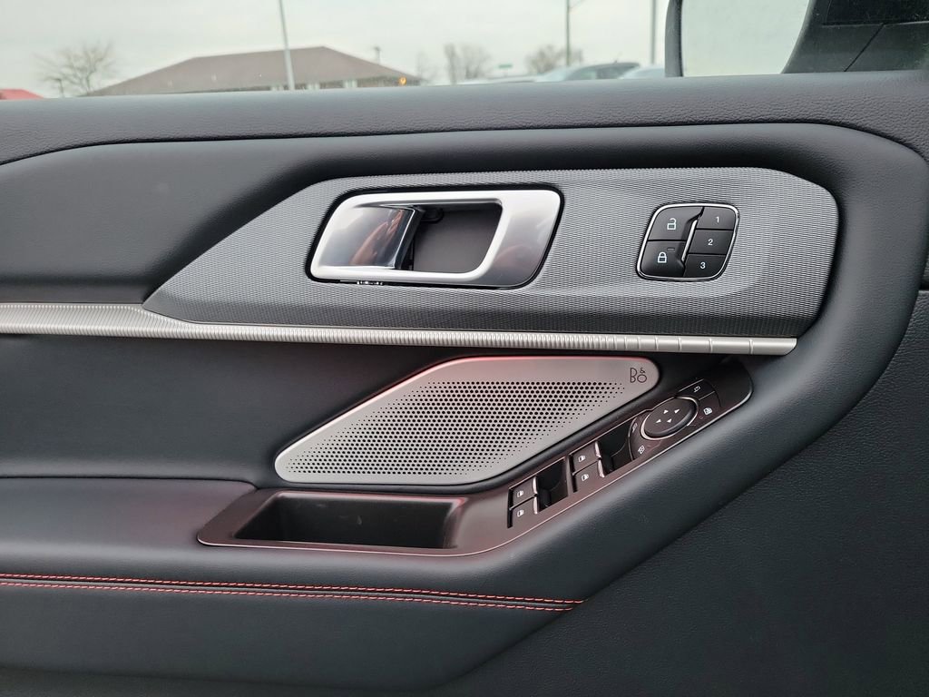 New 2026 Ford Explorer ST w/ Sun And Sound Package image 18