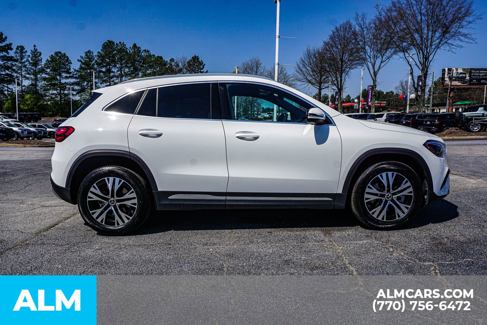 Used 2025 Mercedes-Benz GLA 250 4MATIC image 11