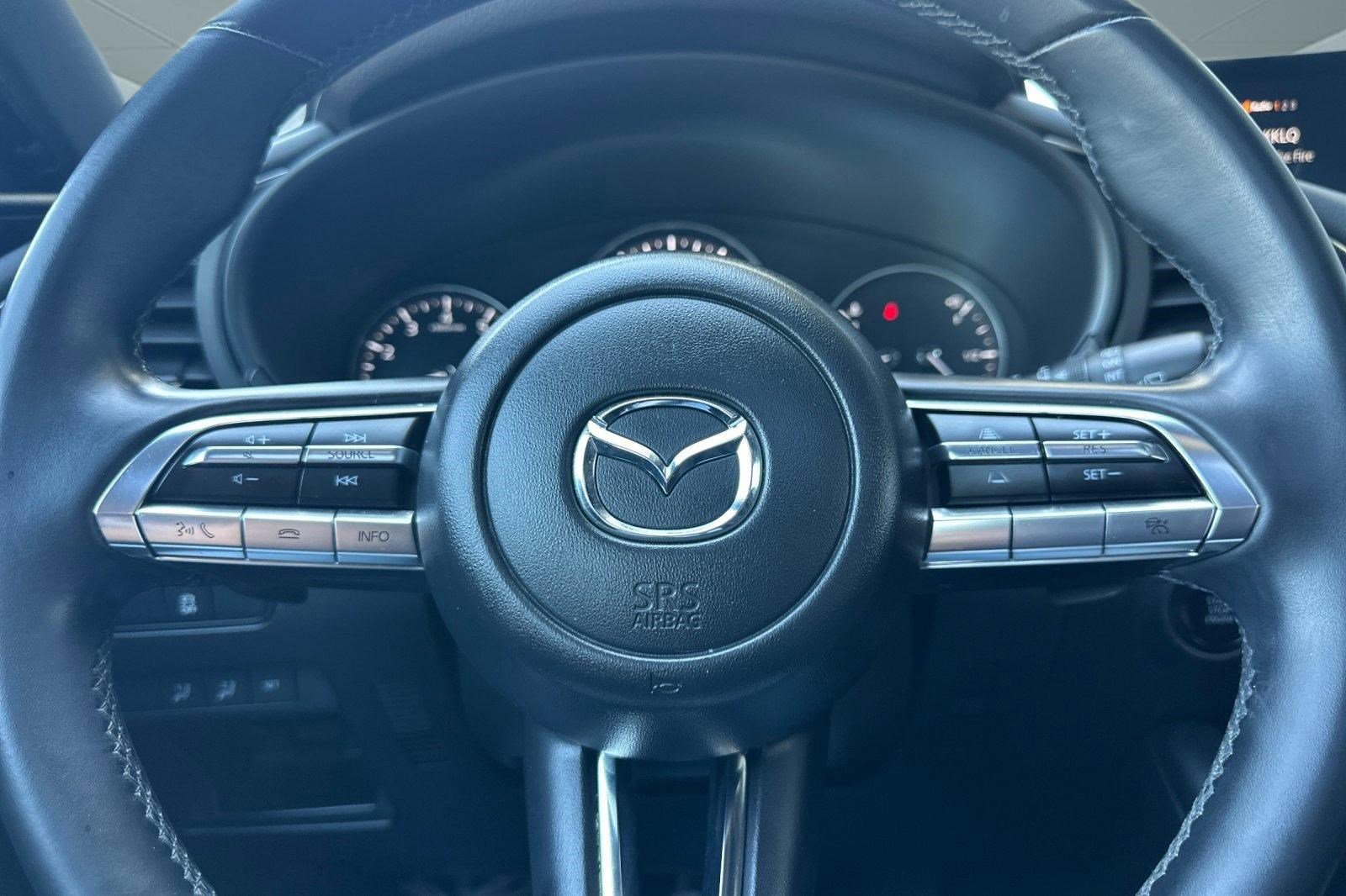 Used 2020 MAZDA MAZDA3 Premium Package image 17