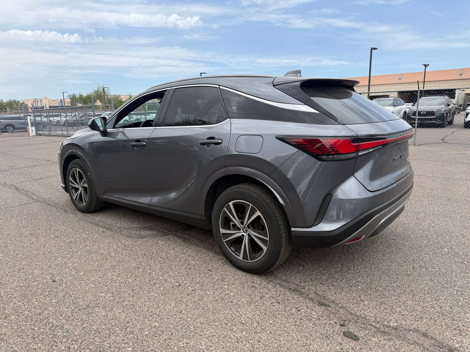 Used 2023 Lexus RX 350 Premium w/ Accessory Package AWD/4WD image 7