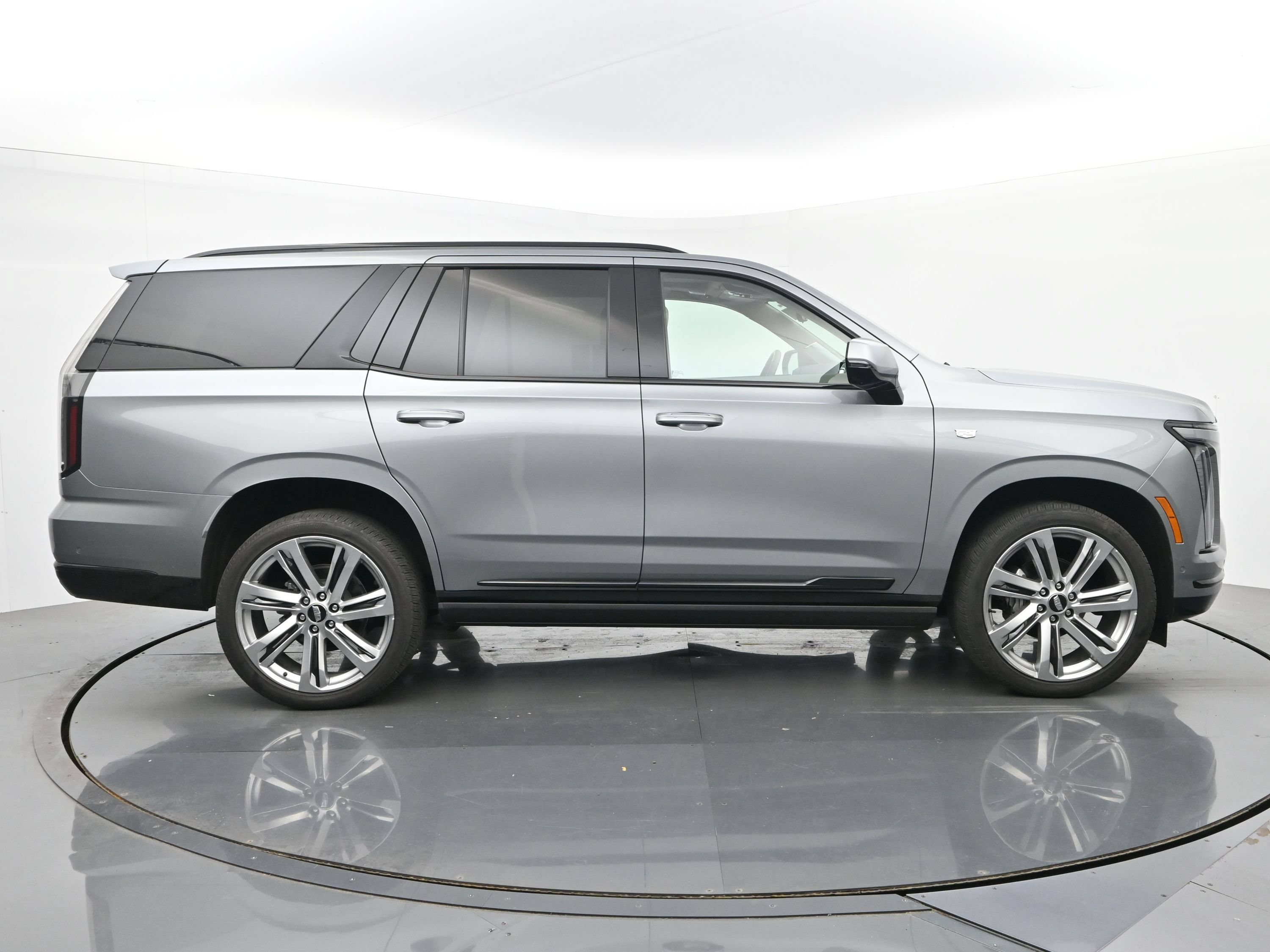 New 2026 Cadillac Escalade Platinum Sport AWD/4WD image 6