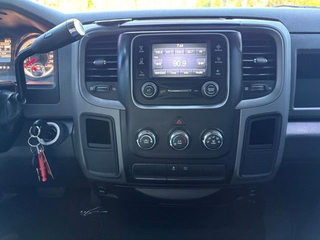 Used 2014 RAM 1500 Express w/ Black Ram 1500 Express Group image 17