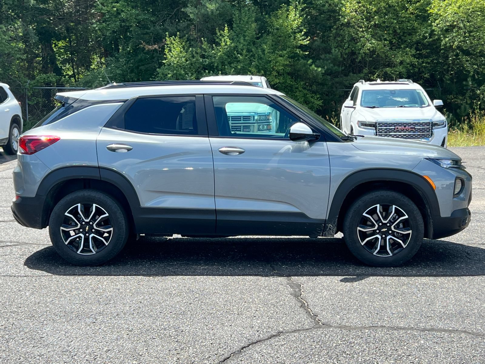 Used 2023 Chevrolet TrailBlazer ACTIV AWD/4WD image 16