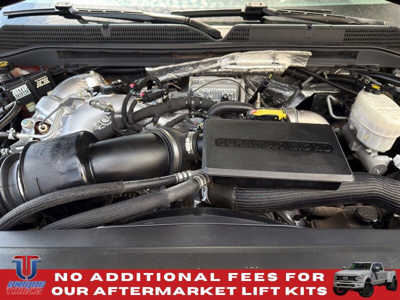 Used 2018 GMC Sierra 2500 Denali w/ Duramax Plus Package AWD/4WD image 13