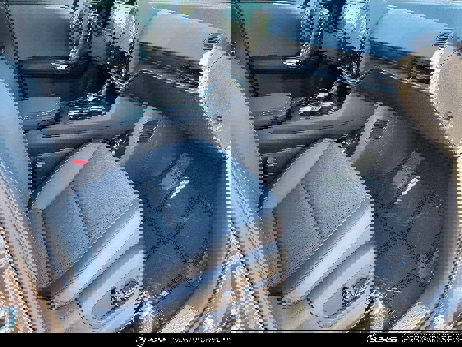 Certified 2023 Lexus RZ 450e Premium image 13