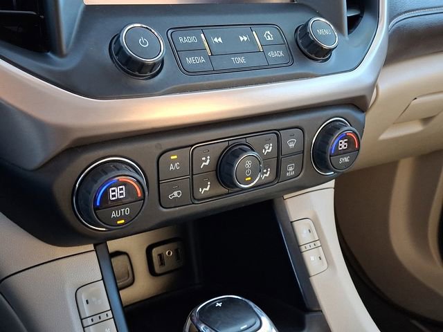 Used 2017 GMC Acadia Denali w/ Technology Package image 18