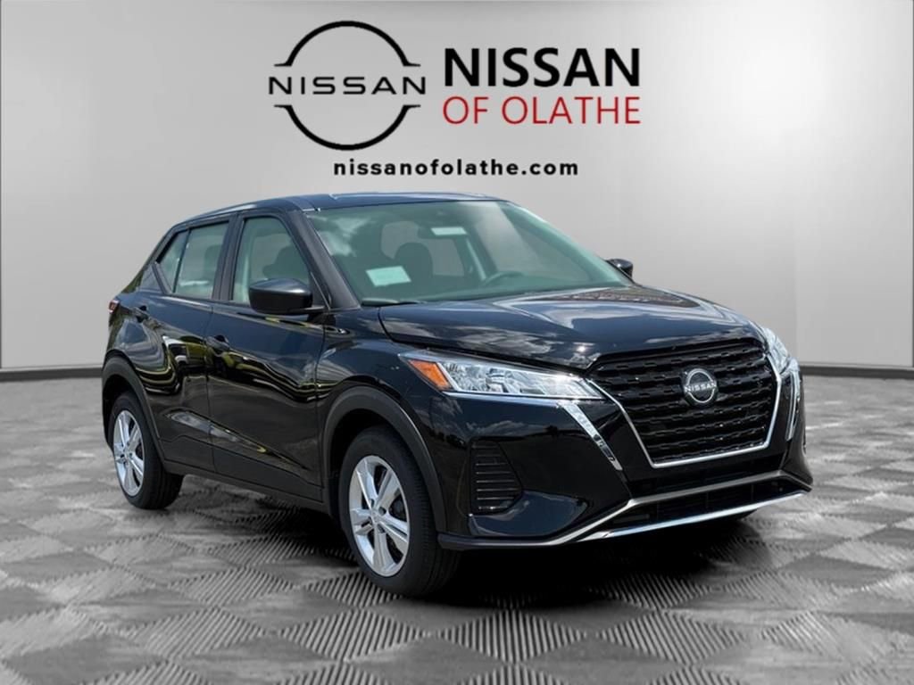 Certified 2025 Nissan Kicks Play S image 27