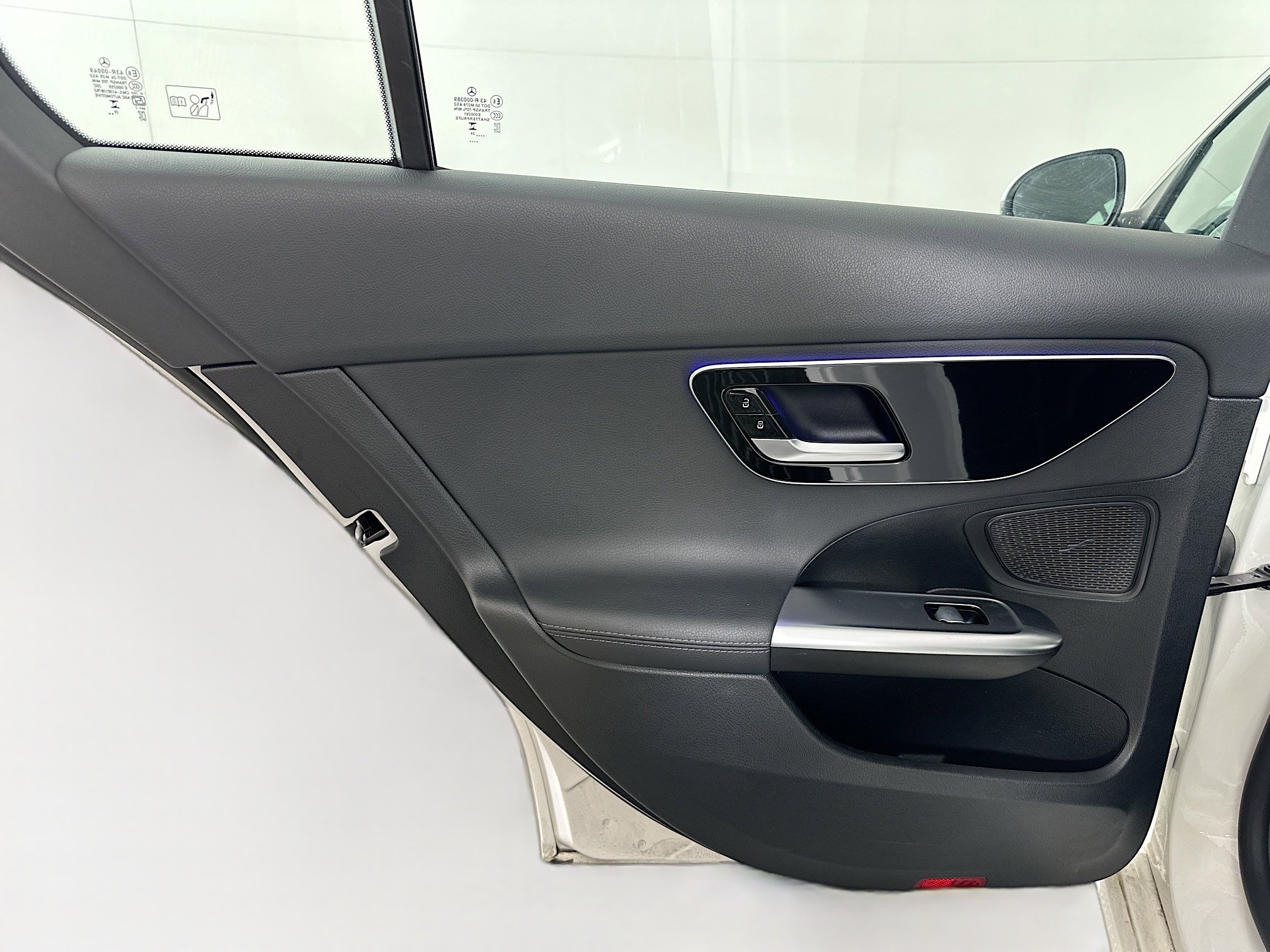 Used 2024 Mercedes-Benz C 300 Sedan image 25