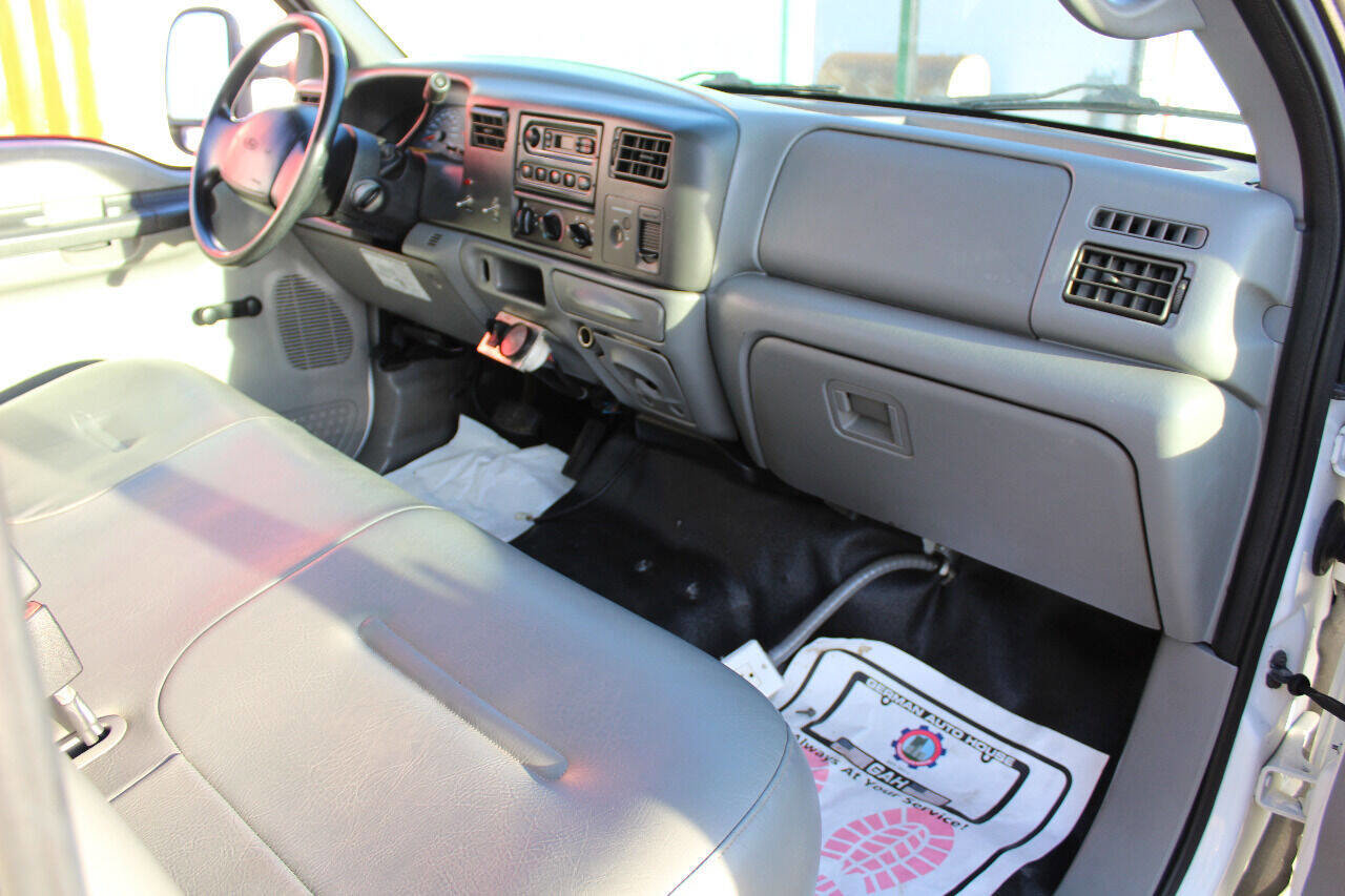 Used 2002 Ford F450 XL image 18