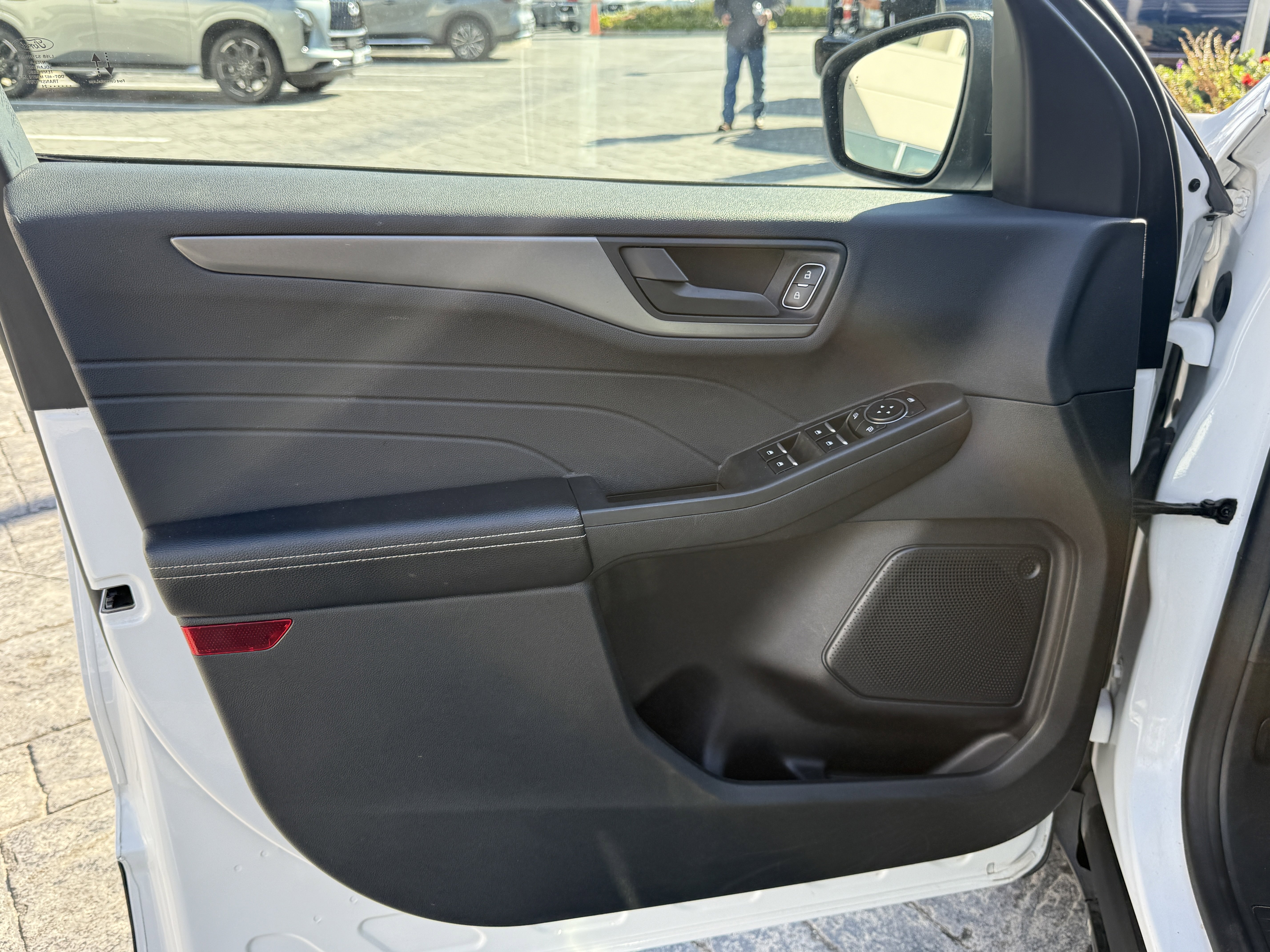 Used 2024 Ford Escape Active image 10