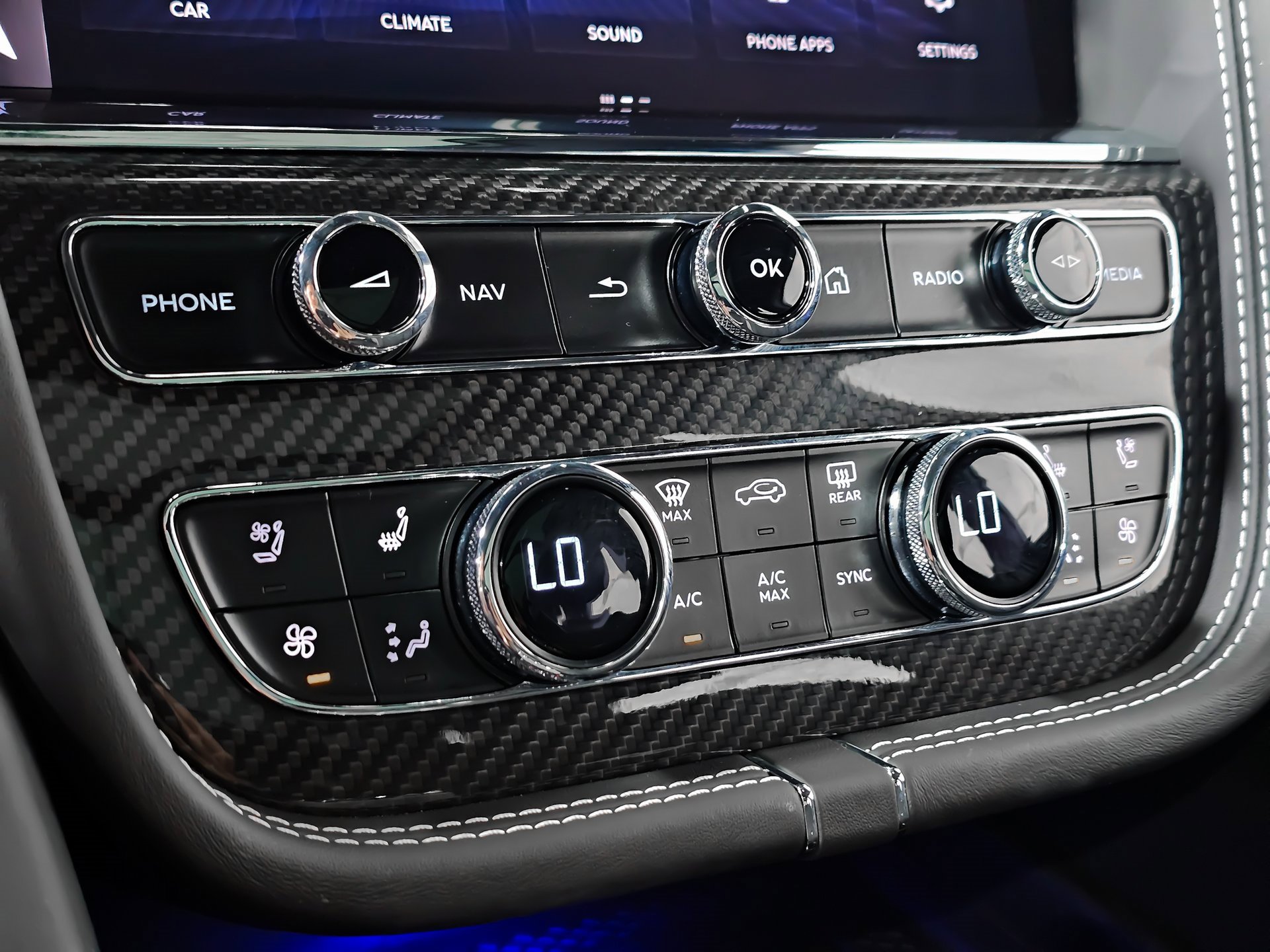 Used 2023 Bentley Bentayga Extended Wheelbase image 33