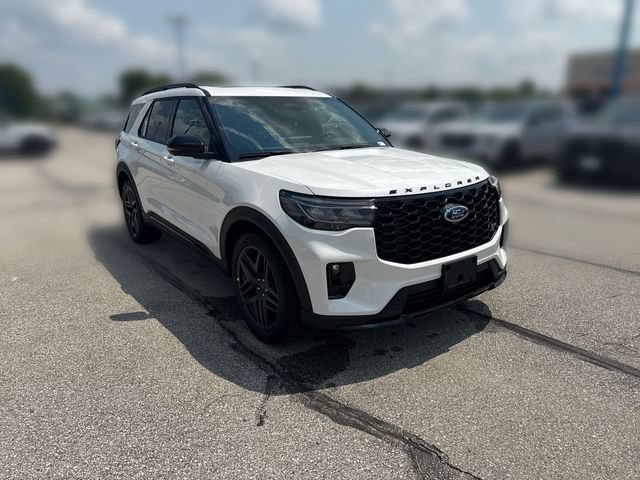 New 2026 Ford Explorer ST w/ Sun And Sound Package AWD/4WD image 3