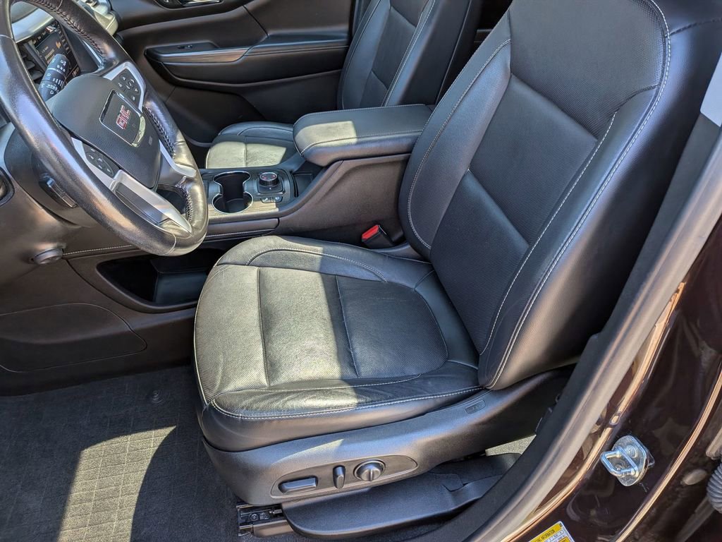 Used 2020 GMC Acadia SLT w/ Premium Package image 28