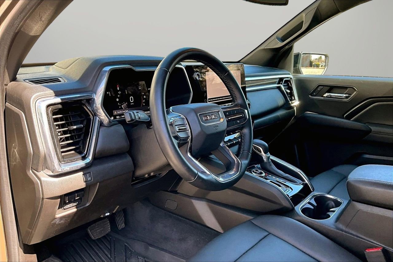 Used 2023 GMC Canyon Elevation w/ Elevation Premium Package image 18