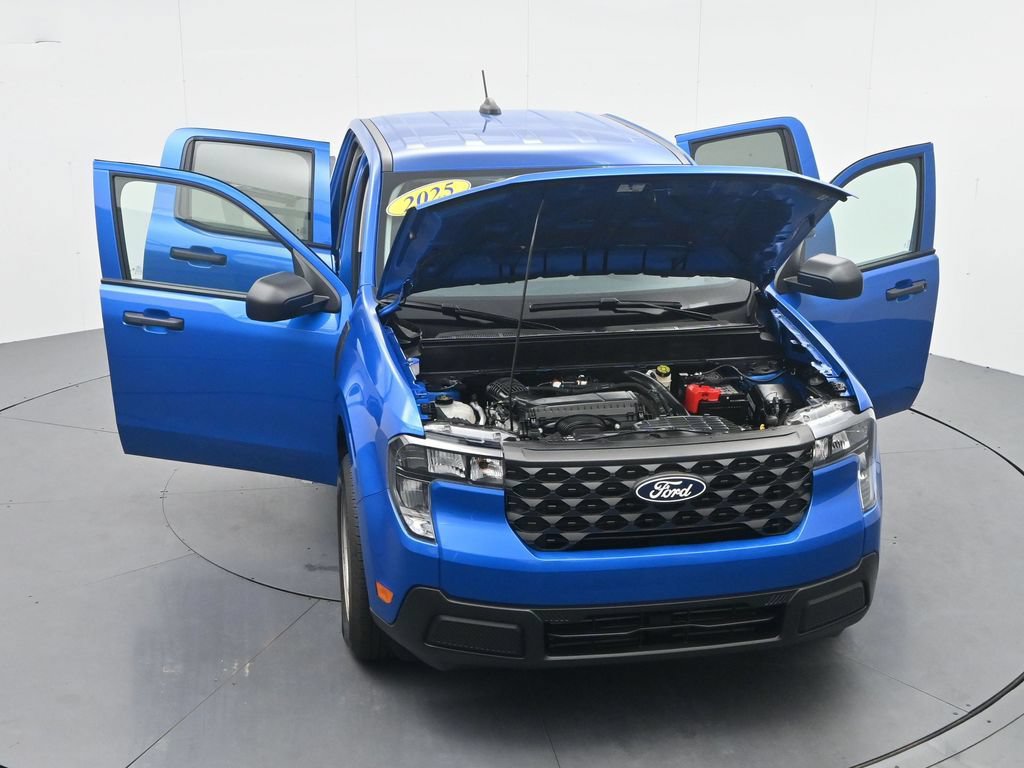 Used 2025 Ford Maverick XL w/ Equipment Group 102A AWD/4WD image 44
