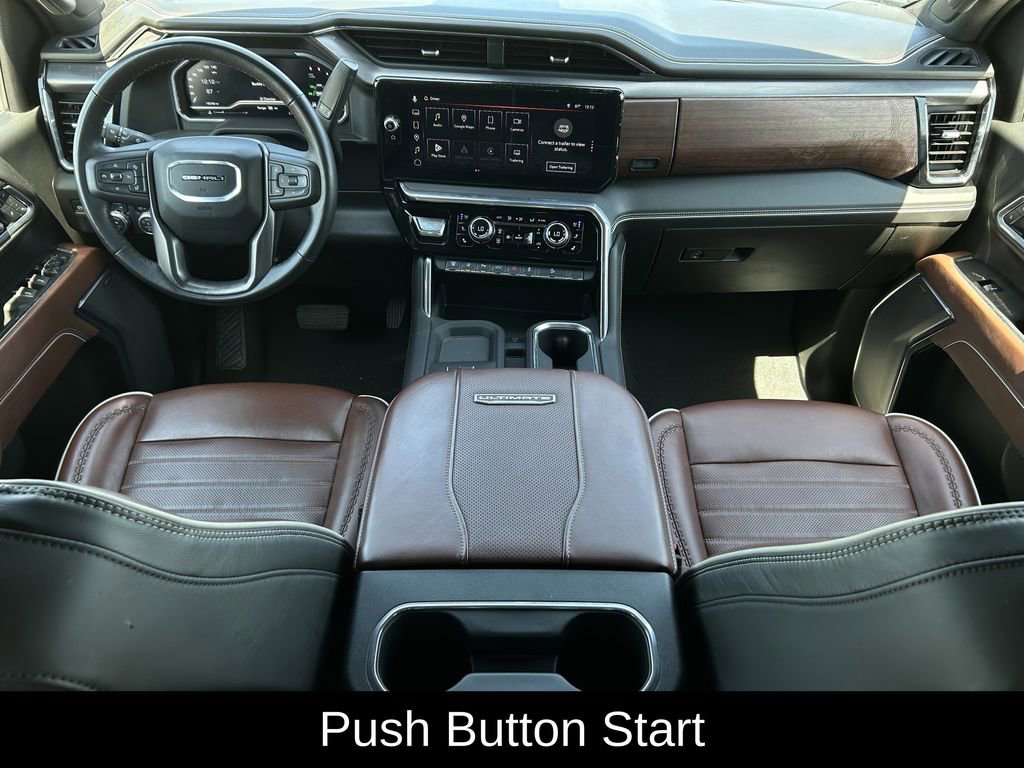 Used 2025 GMC Sierra 2500 Denali Ultimate image 11